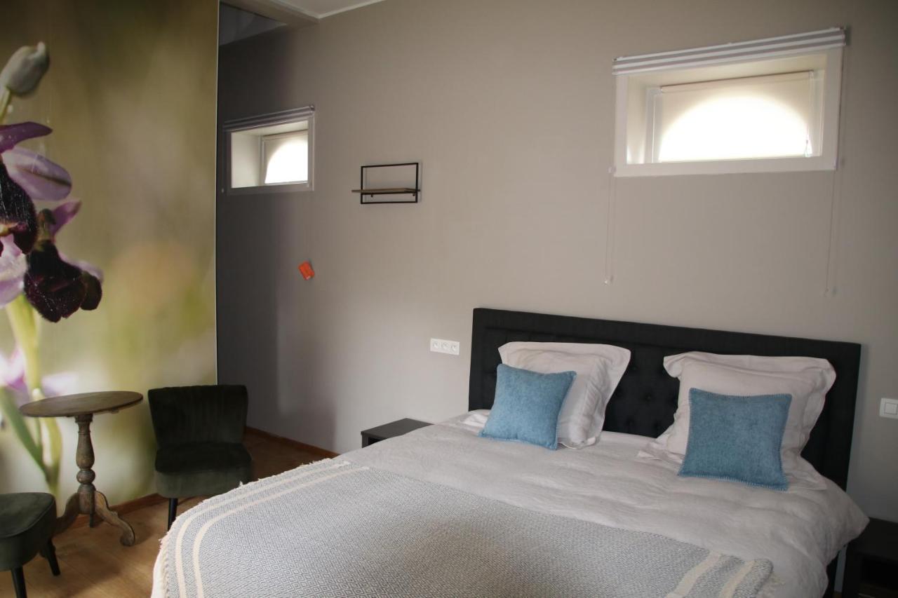 B&B Het Doctershoes Kinrooi Εξωτερικό φωτογραφία